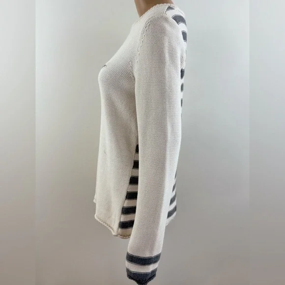 Liz Claiborne Long Sleeve Knit Pullover Sweater, Blue Star Design Women's Size M - Picture 6 of 16